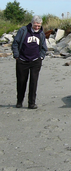 photo of Robert R. Zimmermann on Richmond Beach, Washington, August 2005